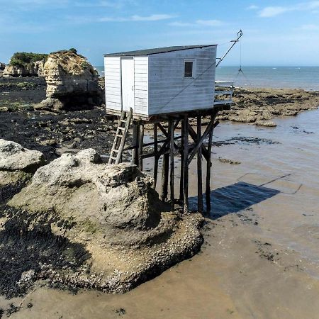 Studio Centre-Ville Royan : Plages Et Commerces A Pied, Balcon, Parking Gratuit - Fr-1-550-7 Екстериор снимка
